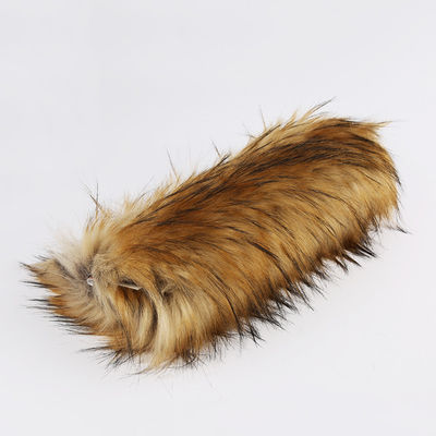 Descripción de la cuello de piel de mapache para el capó