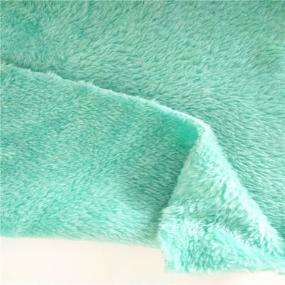 100D Yarn Count Bata de diseño japonés en lana de coral para mantas y vestidos de dormir