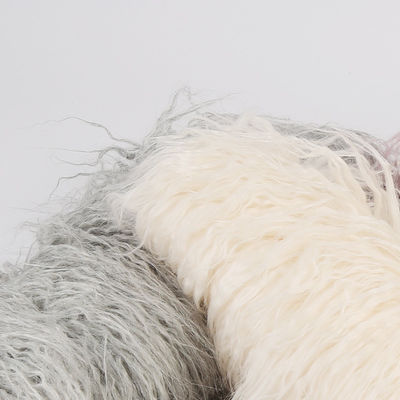 Material de fachada 100% acrílico Tejido de piel falsa de color sólido pila larga para el hogar textil
