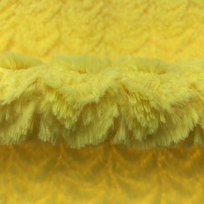 Alta Durabilidad Brush de baja pila de tejido de plumaje PV flor para prendas de vestir o juguetes