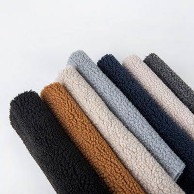 Tejido BROG de punto de peluche para revestimiento de prendas de vestir asequible y duradero