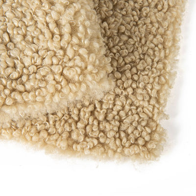 Patrón Plush Personalizar Impresión de color sólido Tejido de peluche falso para hacer abrigos de invierno
