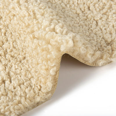 Patrón Plush Personalizar Impresión de color sólido Tejido de peluche falso para hacer abrigos de invierno