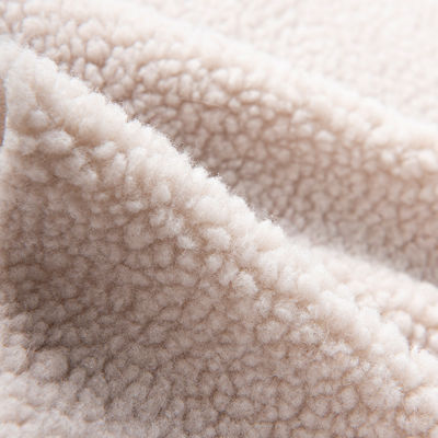 Tejido de chaqueta con capucha para hombres 100% poliéster Tejido de camiseta con forro de lana Sherpa