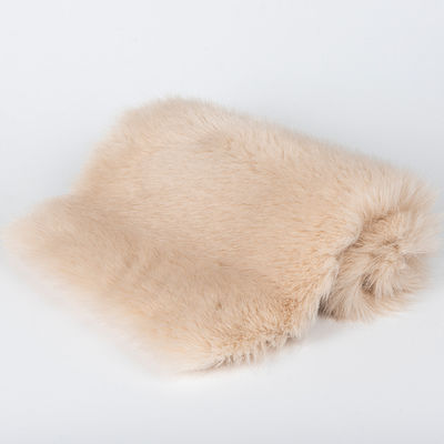 Pelusuras artificiales de sherpa 100% de poliéster de alto peso para la producción de ropa de invierno
