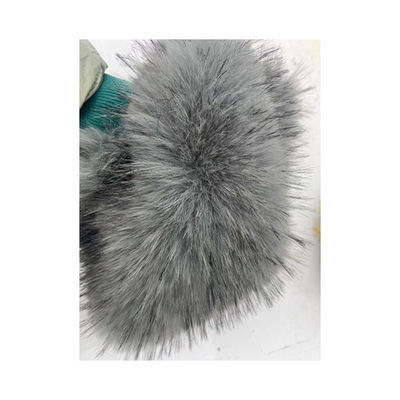 Material trasero 100% poliéster con piel gris impresa con punta negra de tela de piel artificial