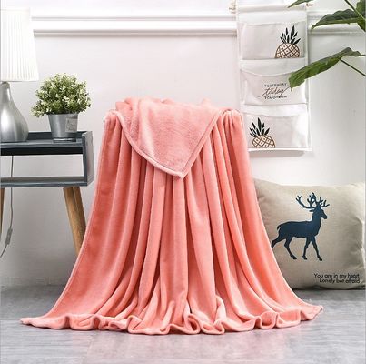 Blanco para bebés de lana suave de tamaño pequeño de peluche 5-8mm antiestático listo para el envío