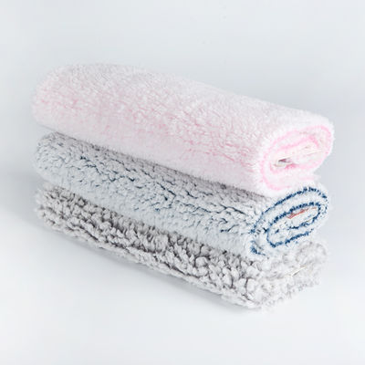 Tejido de tejido de poliéster 100% de lana suave de peluche Shu veludo para textiles domésticos