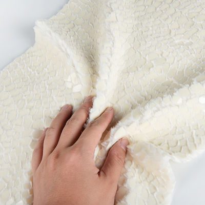 Sequins Brillante Tejido Chuck Plush Perfecto para ropa de salón ropa y textiles para el hogar