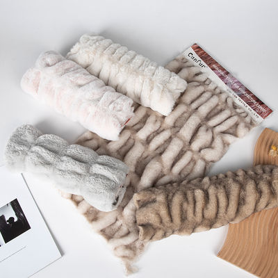 Tejido suave de peluche para textiles para el hogar 100% poliéster elástico piel de conejo falsa 58/60" de ancho
