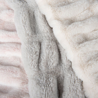 Tejido suave de peluche para textiles para el hogar 100% poliéster elástico piel de conejo falsa 58/60" de ancho