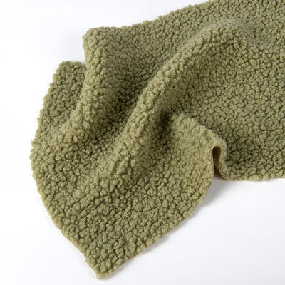 Tejido de peluche de moda 300gm Muestra gratis para el 100% de poliéster reciclado Tejido Teddy Sherpa