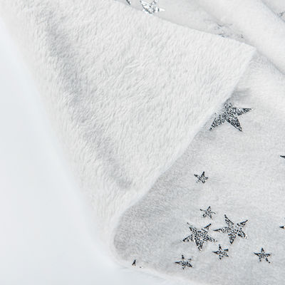 Crear impresionantes textiles para el hogar y juguetes blandos con nuestro brillante Chuck 100% de poliéster PV Plush Tejido