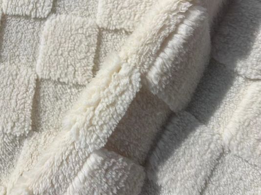 Tejido de lana de patrón de jacquard de punto suave para Shu Velvetine doble lado Mirco Sherpa