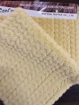 Tejido de piel corta de piel suave de piel falsa para abrigo Cuenta de hilo de juguete longitud de contacto 60 cm color gris