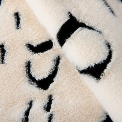 FDY Impresión para prendas de vestir Fabricación de 100 Polyester Sherpa Falsos Peludos Warp Tipo de Tejido Suede